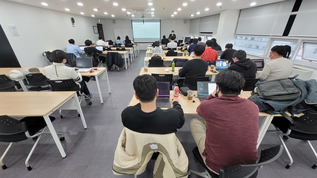 알파코4기 교육.jpg